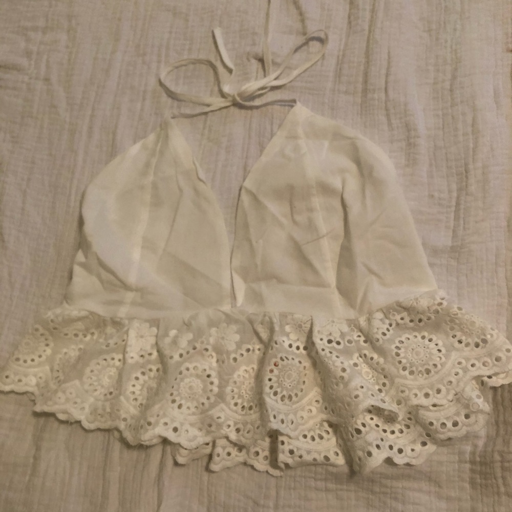 🤩White Lace Top🤩